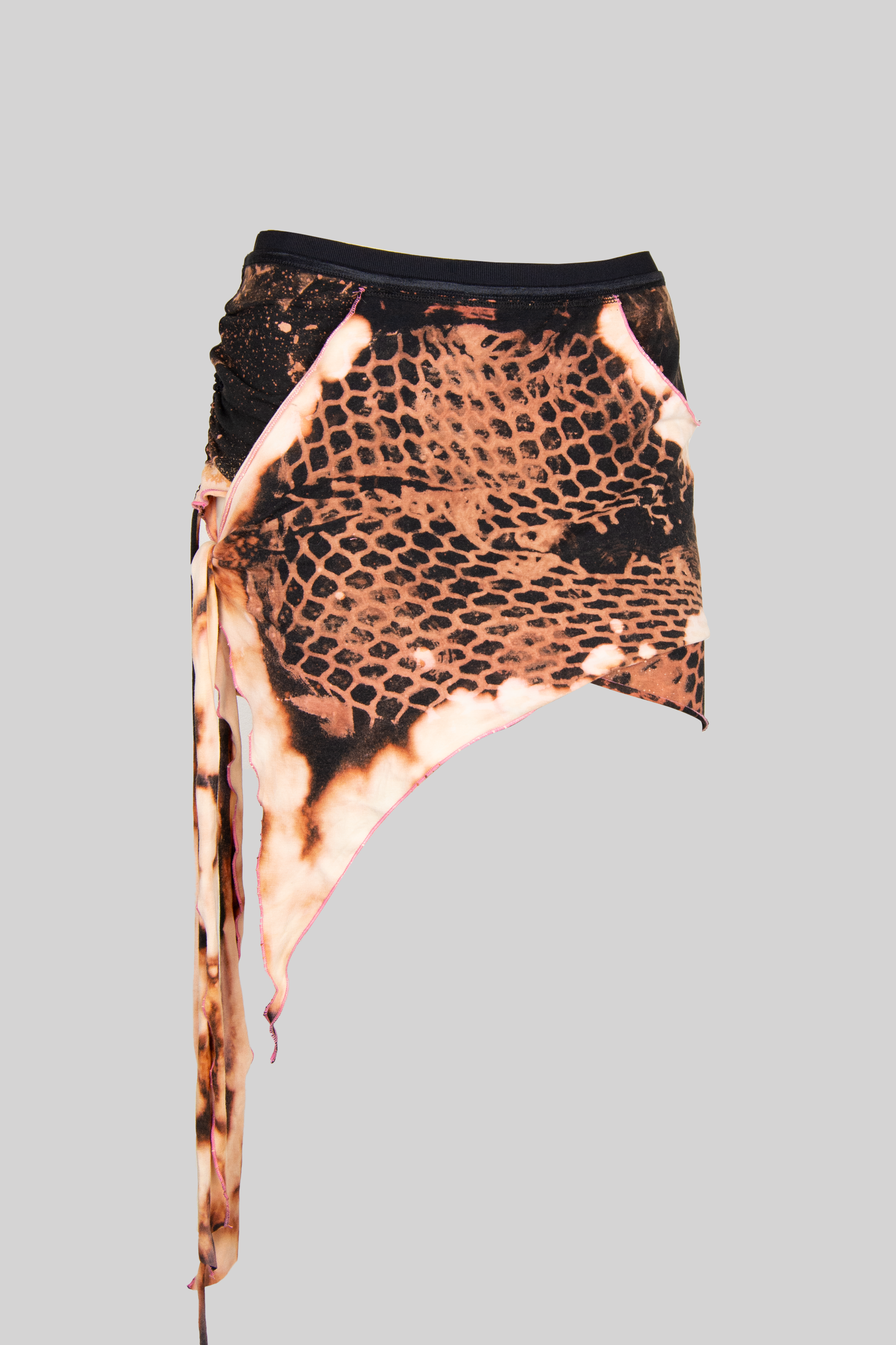 Wire Fence Asymmetric Short Skirt