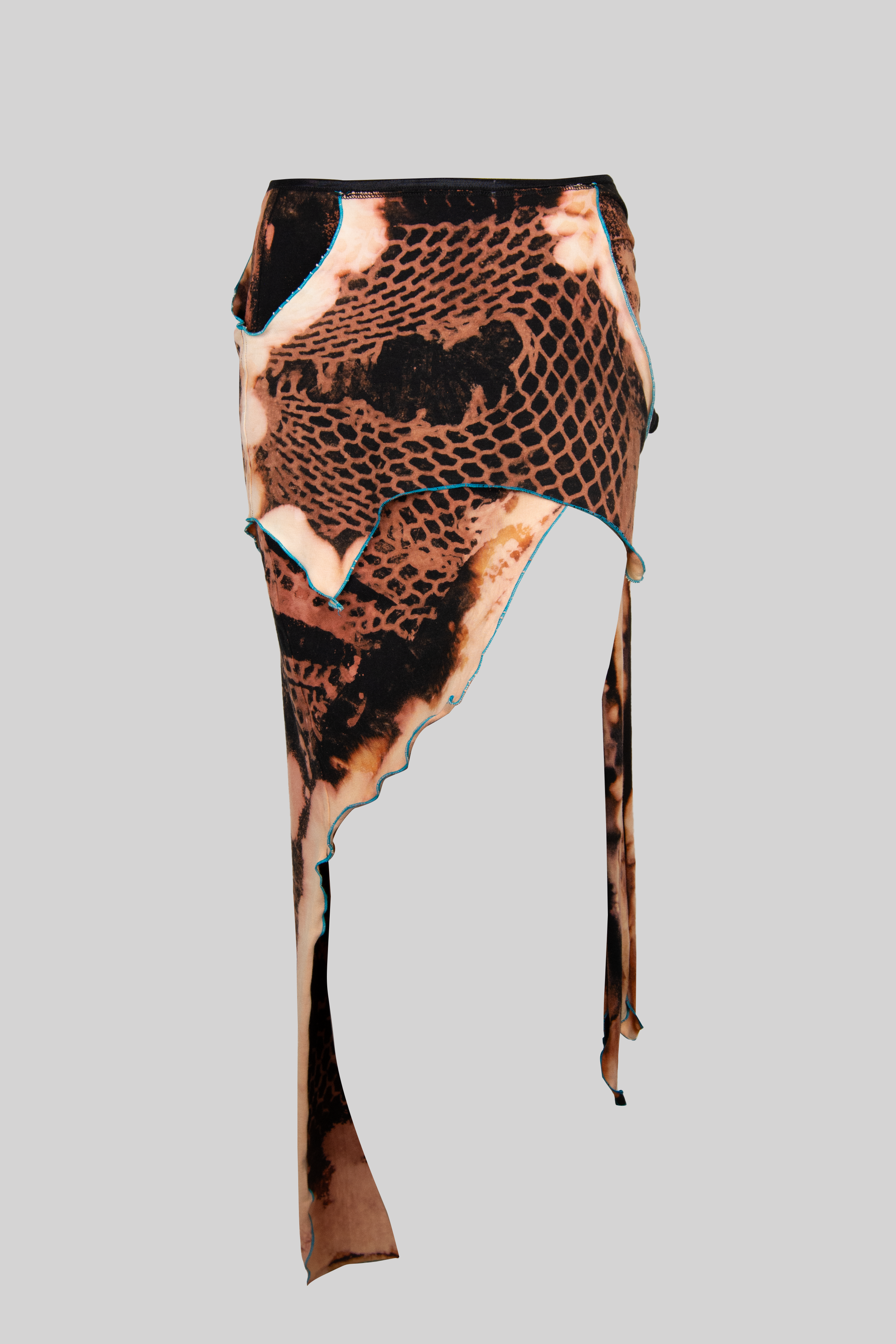 Wire Fence Asymmetric Skirt